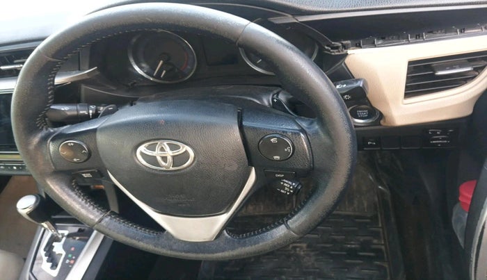 2014 Toyota Corolla Altis VL CVT PETROL, Petrol, Automatic, 1,08,666 km, interior