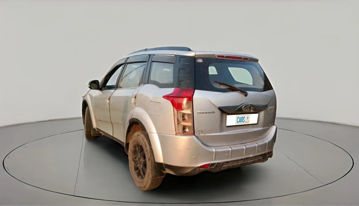 2016 Mahindra XUV500 W10, Diesel, Manual, 1,08,927 km, exterior