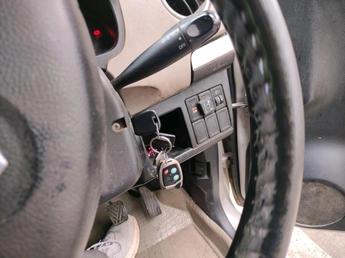 2015 Maruti Wagon R 1.0 LXI, CNG, Manual, 1,21,024 km, interior