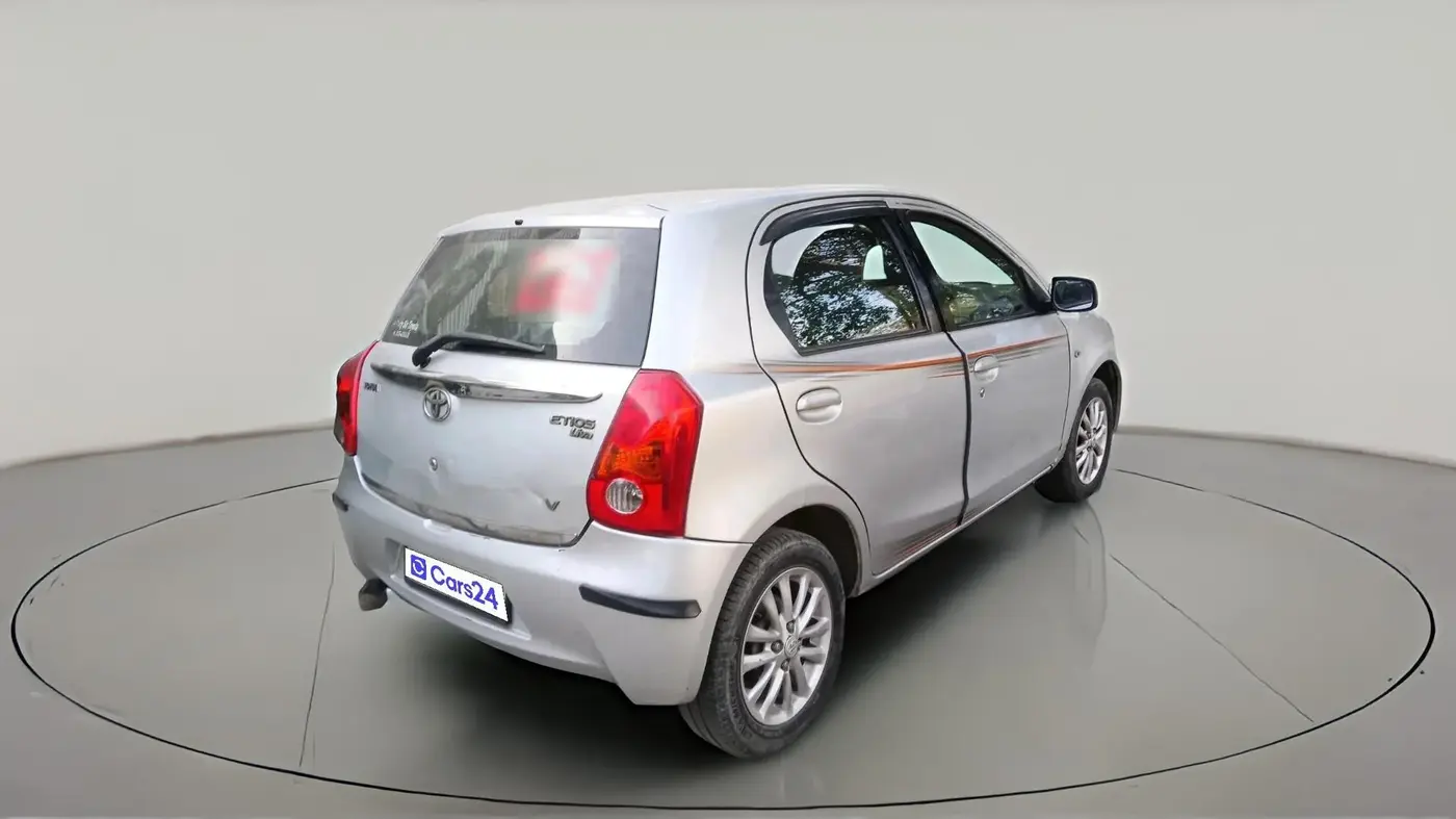 2011 Toyota Etios Liva V, Petrol, Manual, 75,303 km, exterior