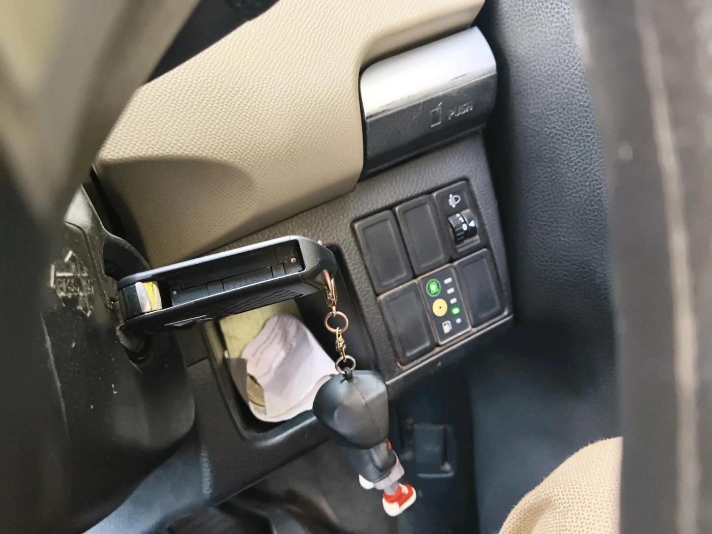 2013 Maruti Wagon R 1.0 LXI CNG, CNG, Manual, 1,03,066 km, interior