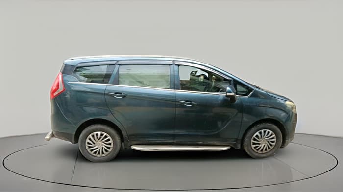 2019 Mahindra MARAZZO M4 8 STR, Diesel, Manual, 1,37,050 km, exterior