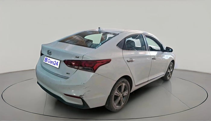 2018 Hyundai Verna 1.6 VTVT SX O, Petrol, Manual, 80,591 km, exterior