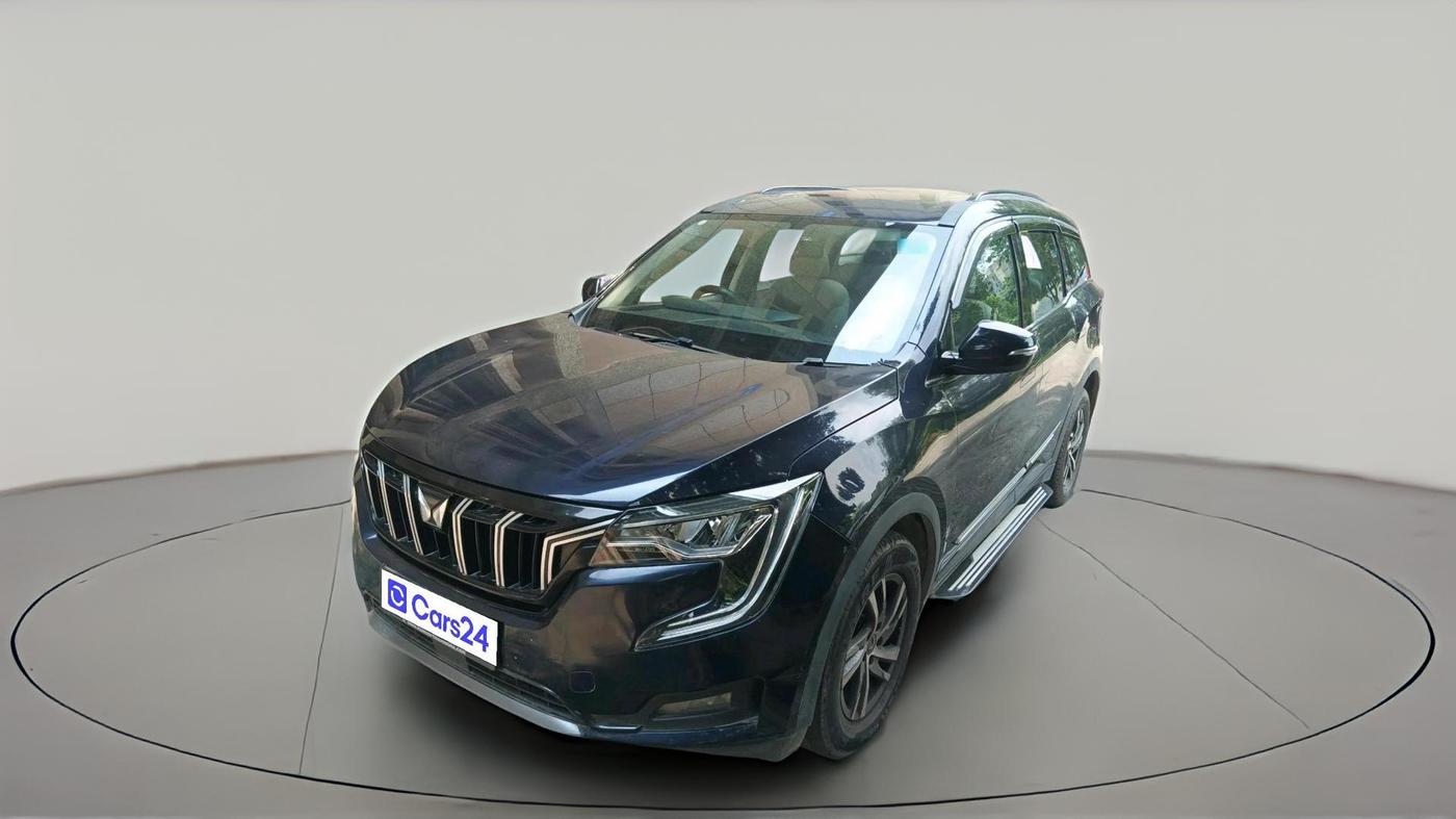 2022 Mahindra XUV700 AX 5 P MT 7 STR, Petrol, Manual, 50,129 km, exterior