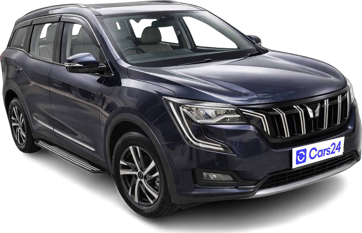 2022 Mahindra XUV700 - SUV - Petrol - Manual - ₹13.58 lakh