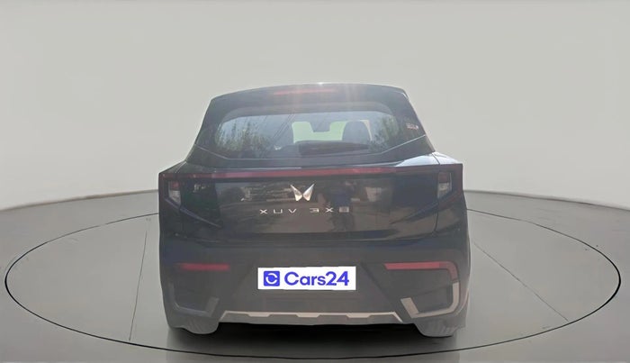 2024 Mahindra XUV 3XO AX5 1.2 L TCMPFi, Petrol, Manual, 13,432 km, exterior