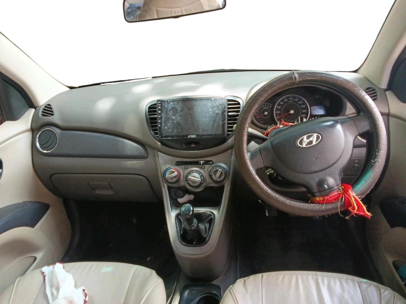 2012 Hyundai i10 MAGNA 1.2, Petrol, Manual, 57,452 km, interior