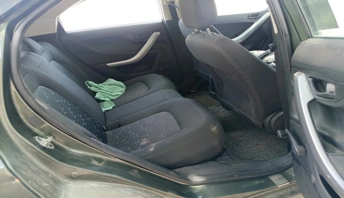 2022 Tata NEXON XE PETROL, Petrol, Manual, 35,386 km, interior