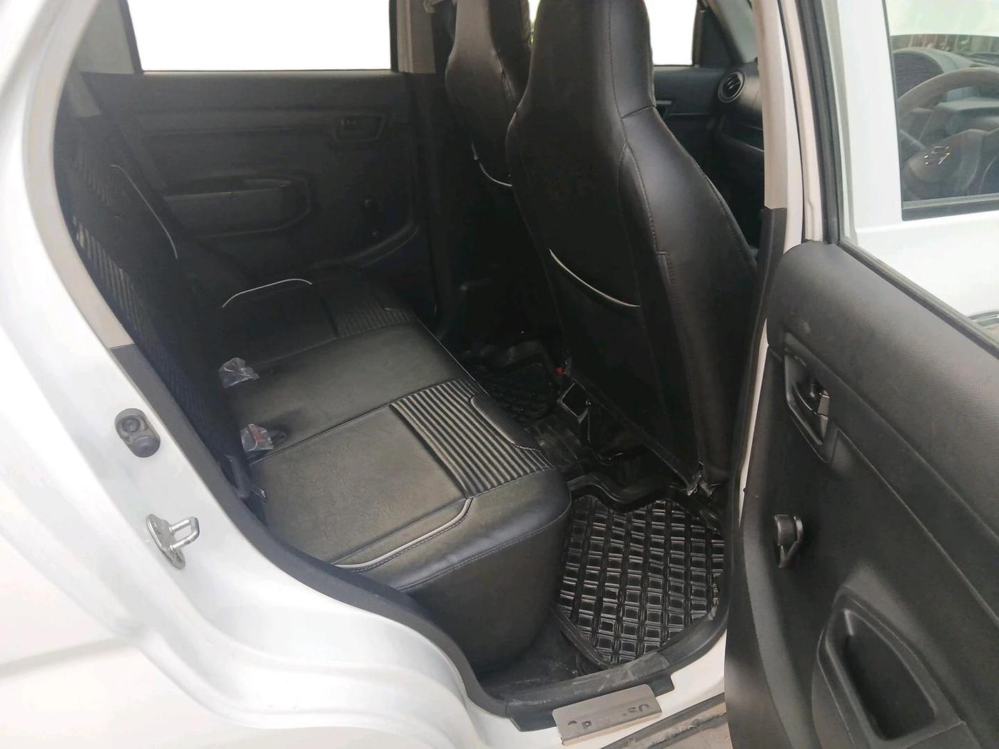2021 Maruti S PRESSO VXI CNG, CNG, Manual, 38,499 km, interior