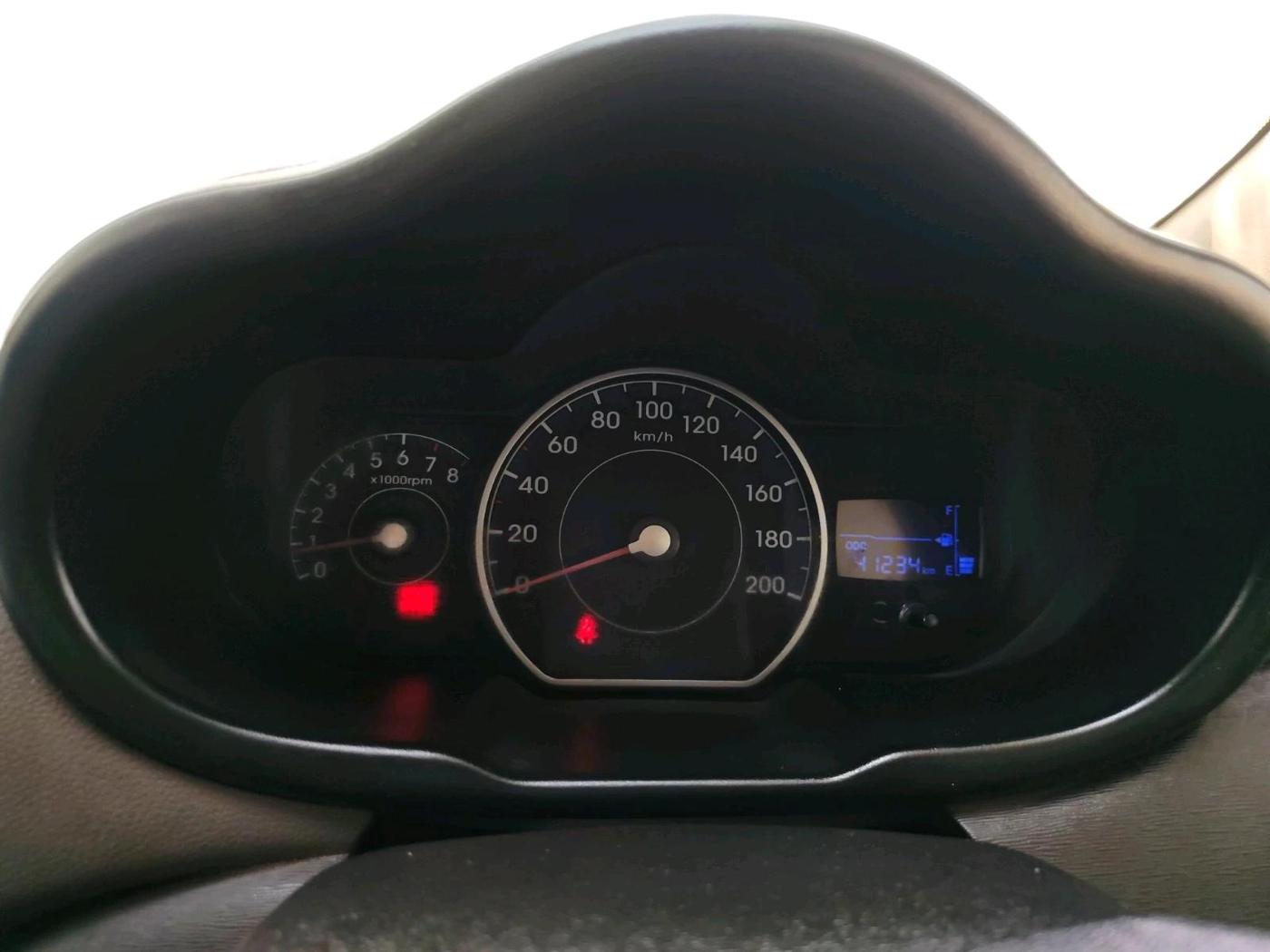 2013 Hyundai i10 SPORTZ 1.2, Petrol, Manual, 41,234 km, interior
