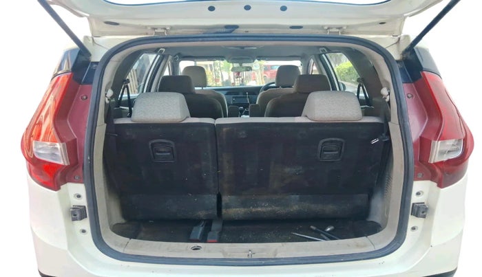 2018 Mahindra MARAZZO M2 7STR, Diesel, Manual, 97,712 km, exterior