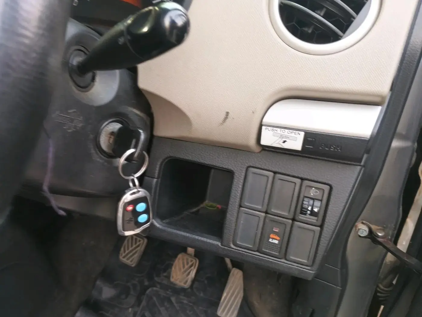 2015 Maruti Wagon R 1.0 LXI, Petrol, Manual, 49,630 km, interior