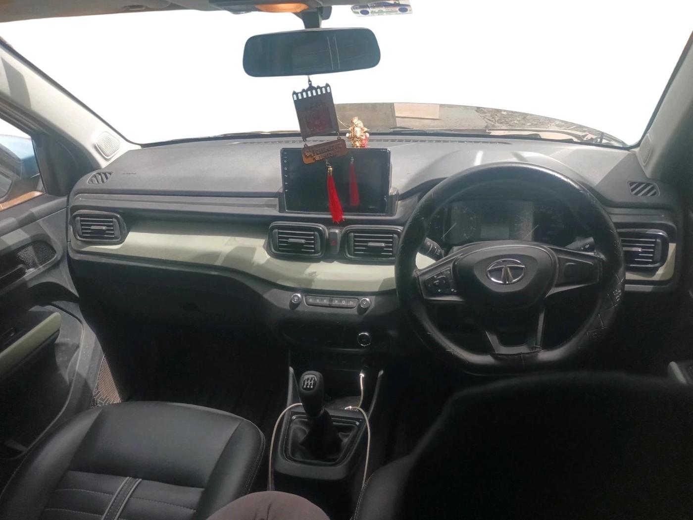 2021 Tata PUNCH ADVENTURE MT, Petrol, Manual, 72,623 km, interior