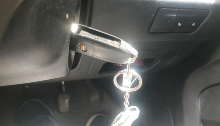 2021 Tata PUNCH ADVENTURE MT, Petrol, Manual, 72,623 km, interior