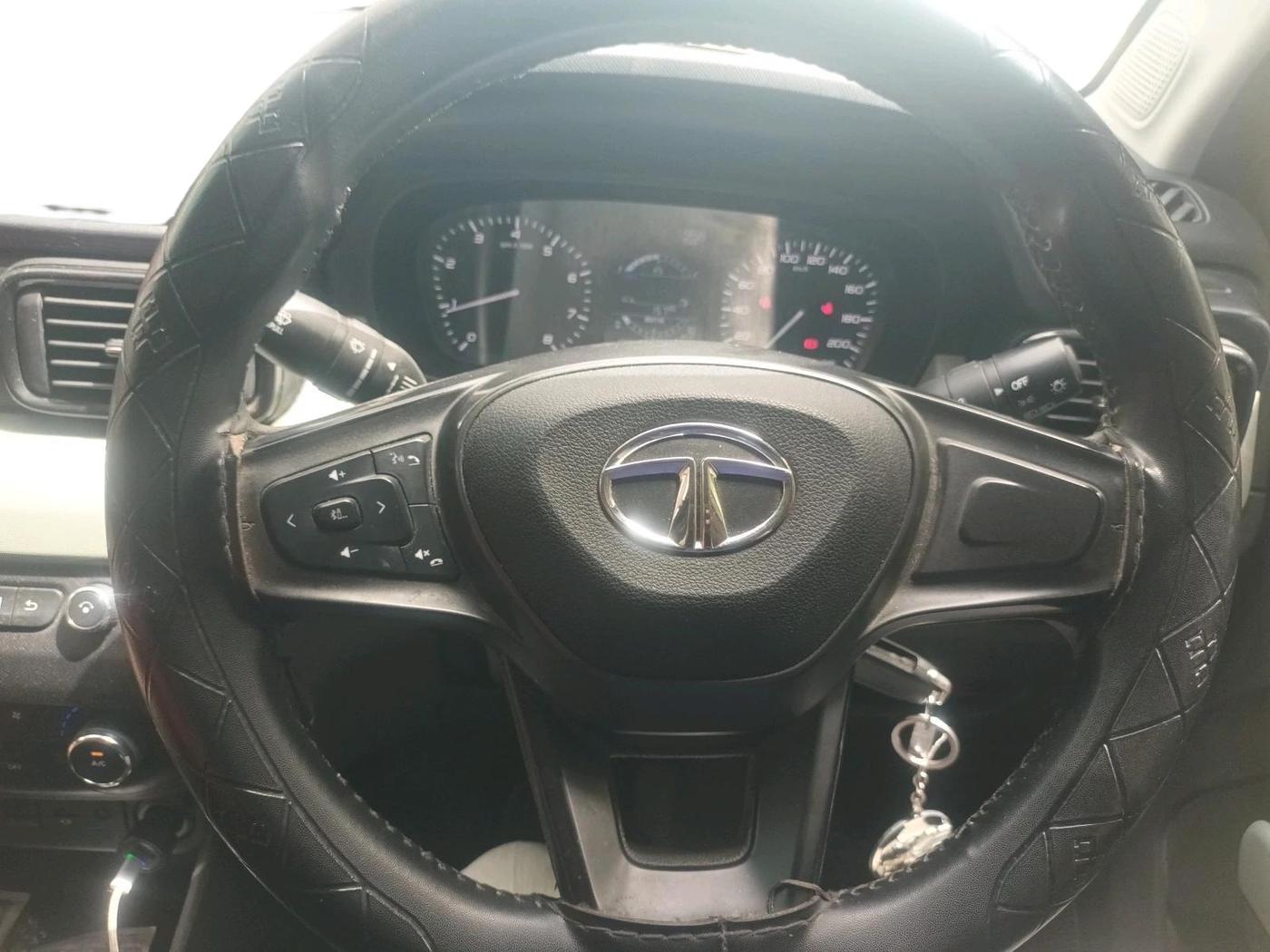2021 Tata PUNCH ADVENTURE MT, Petrol, Manual, 72,623 km, interior