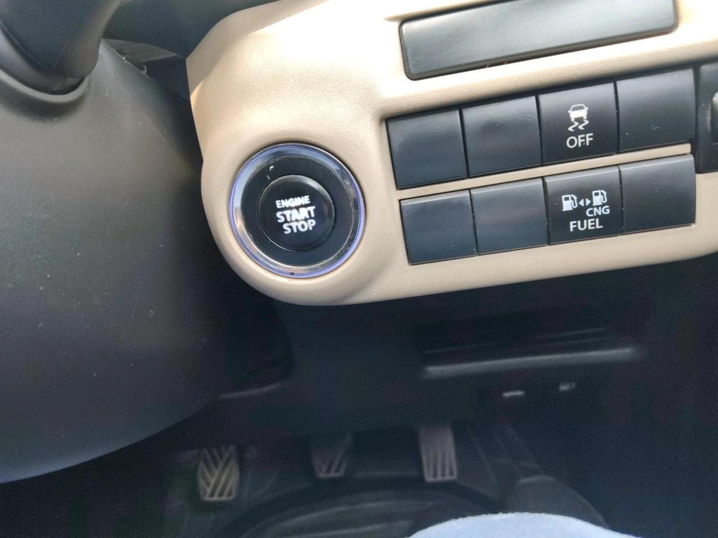2023 Toyota Glanza G E-CNG, CNG, Manual, 88,192 km, interior