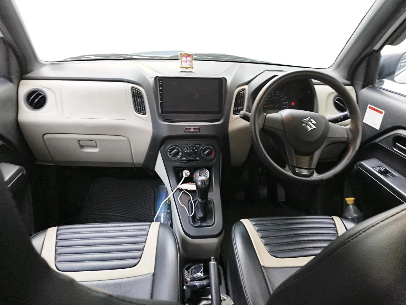 2022 Maruti New Wagon-R LXI CNG 1.0, CNG, Manual, 24,536 km, interior