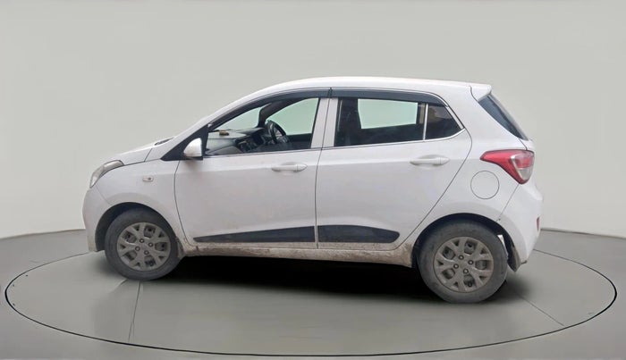 2016 Hyundai Grand i10 MAGNA 1.2 KAPPA VTVT, Petrol, Manual, 1,12,214 km, exterior