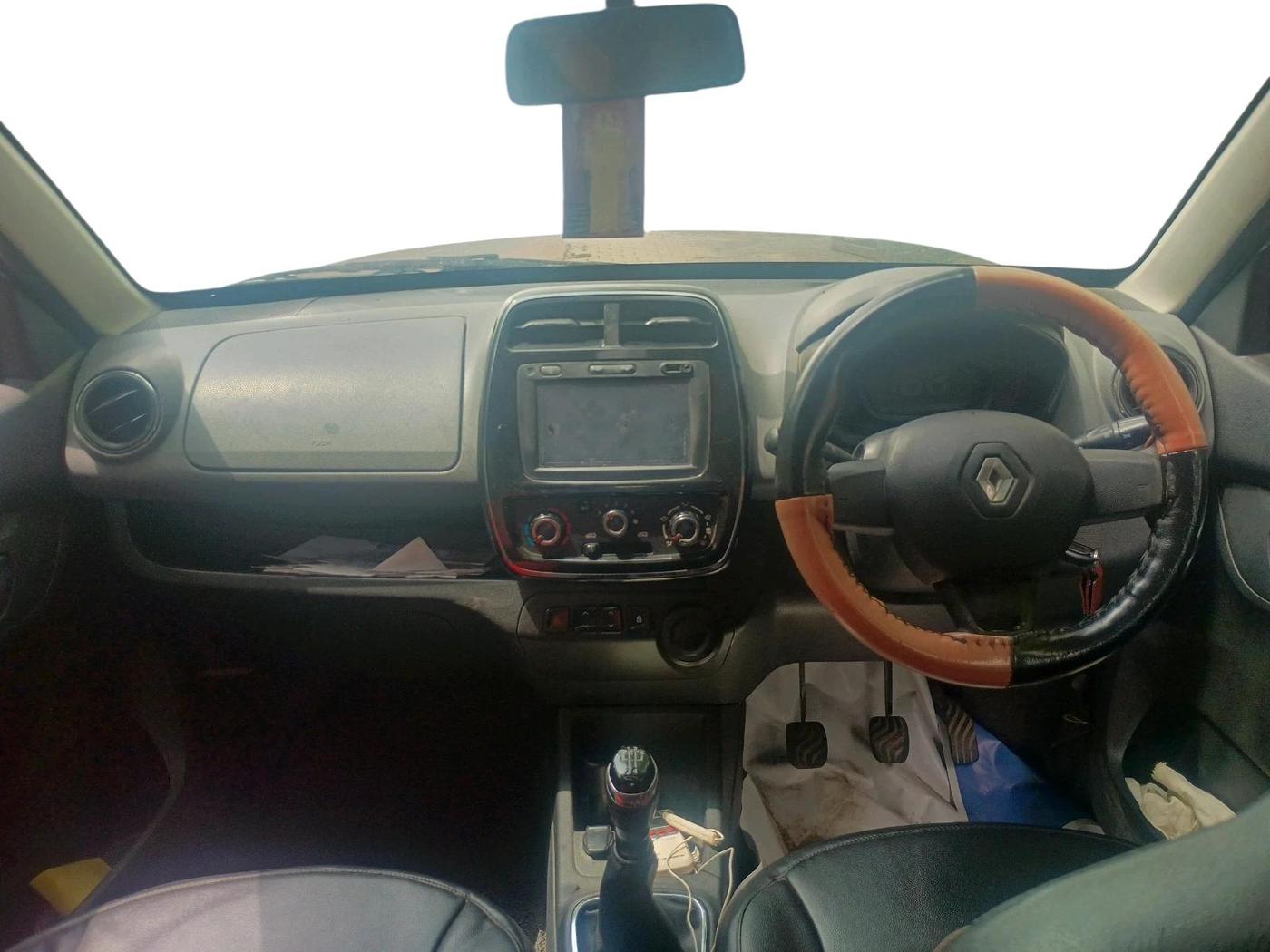 2018 Renault Kwid RXT 0.8 (O), CNG, Manual, 70,322 km, interior