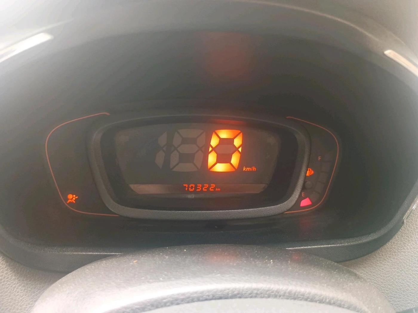 2018 Renault Kwid RXT 0.8 (O), CNG, Manual, 70,322 km, interior