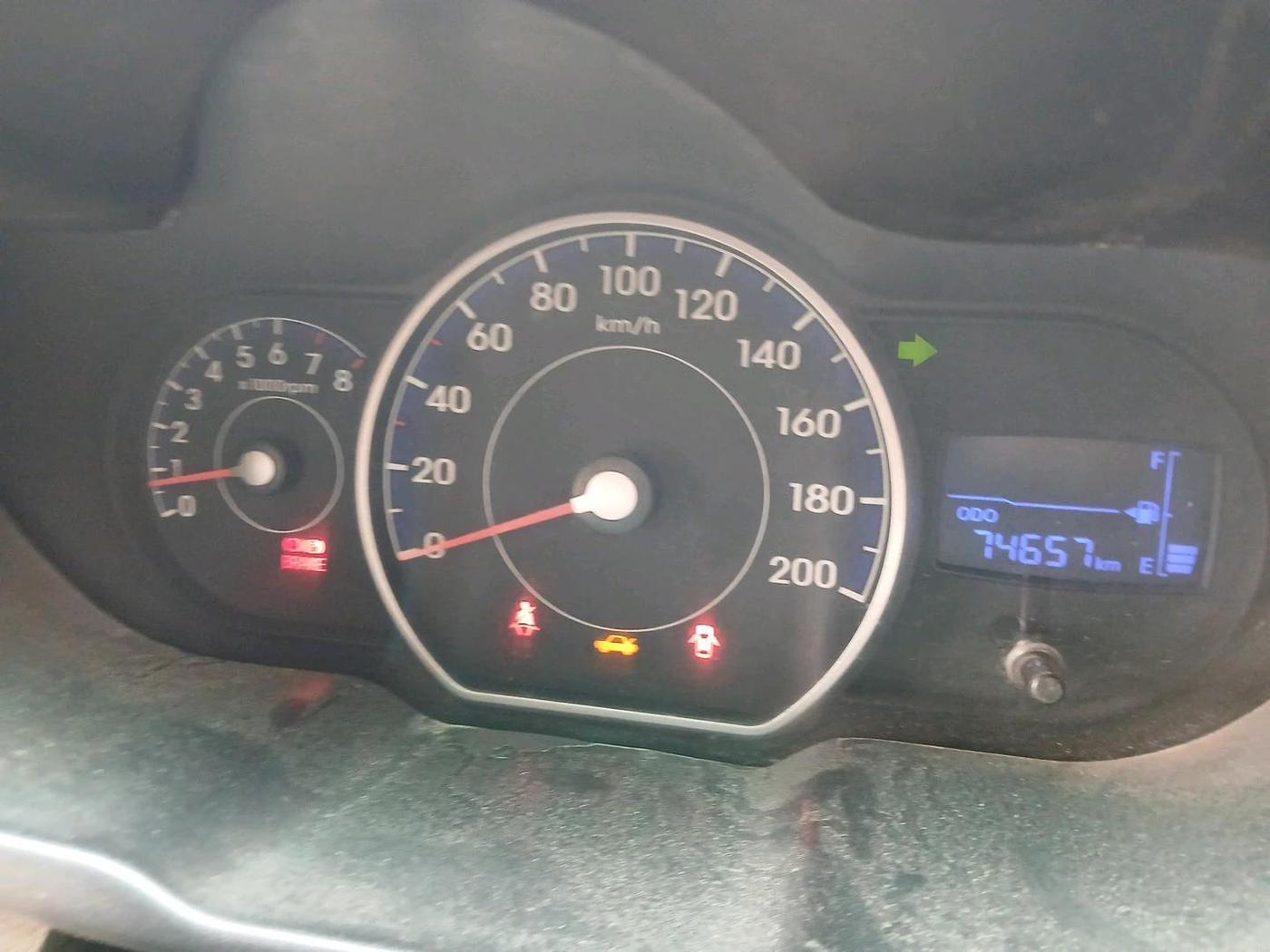 2012 Hyundai i10 SPORTZ 1.2, CNG, Manual, 74,657 km, interior