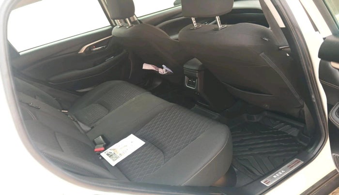 2024 Maruti Grand Vitara ZETA PLUS HYBRID ECVT DUAL TONE, Hybrid, Automatic, 36,030 km, interior