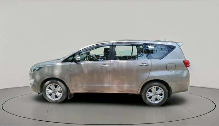 2016 Toyota Innova Crysta 2.8 ZX AT 7 STR, Diesel, Automatic, 1,70,524 km, exterior