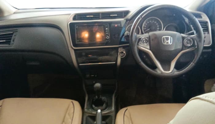 2017 Honda City 1.5L I-VTEC VX, Petrol, Manual, 1,28,370 km, interior