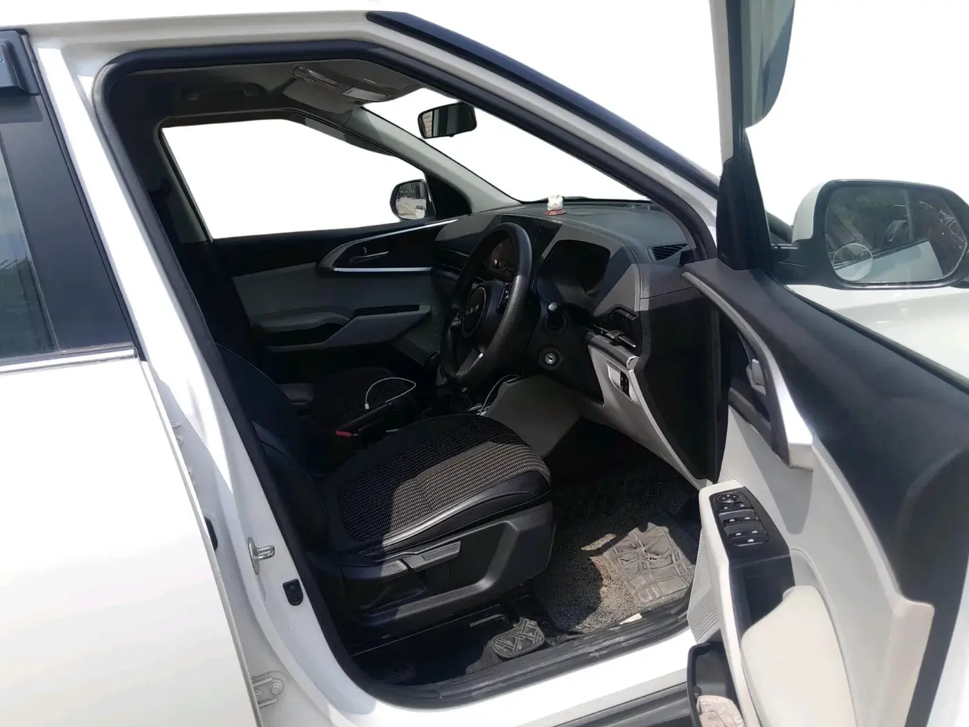 2023 KIA CARENS PRESTIGE 1.5 DIESEL IMT 7 STR, Diesel, Manual, 63,535 km, interior