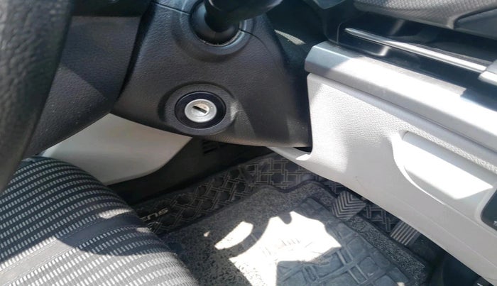 2023 KIA CARENS PRESTIGE 1.5 DIESEL IMT 7 STR, Diesel, Manual, 63,535 km, interior