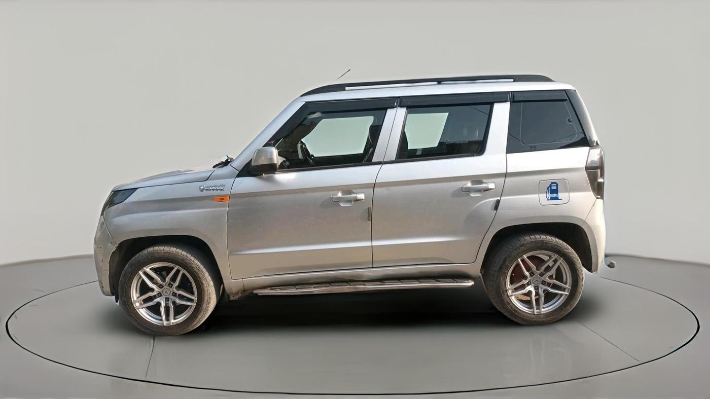 2019 Mahindra TUV300 T6 PLUS, Diesel, Manual, 62,768 km, exterior
