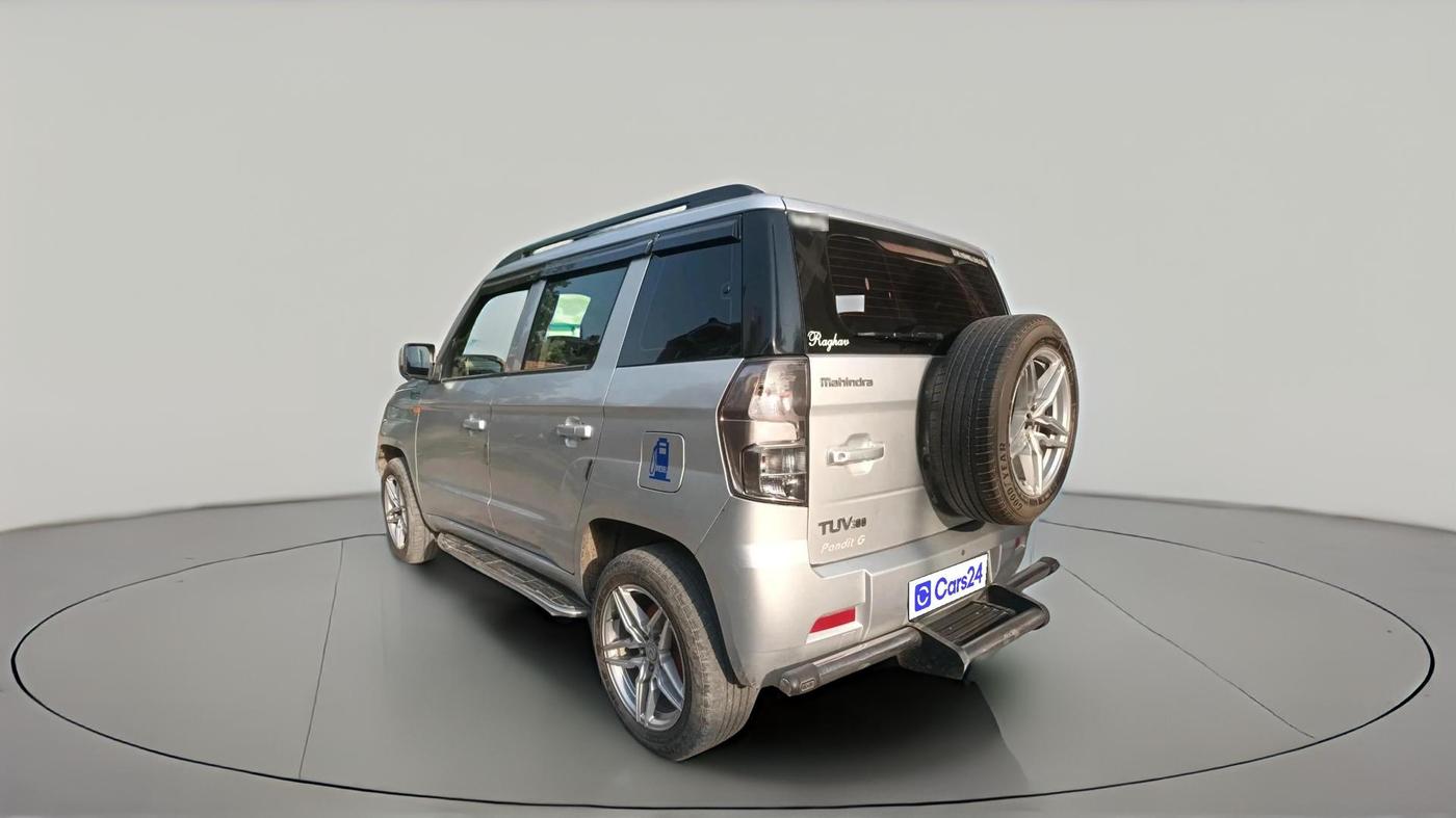 2019 Mahindra TUV300 T6 PLUS, Diesel, Manual, 62,768 km, exterior