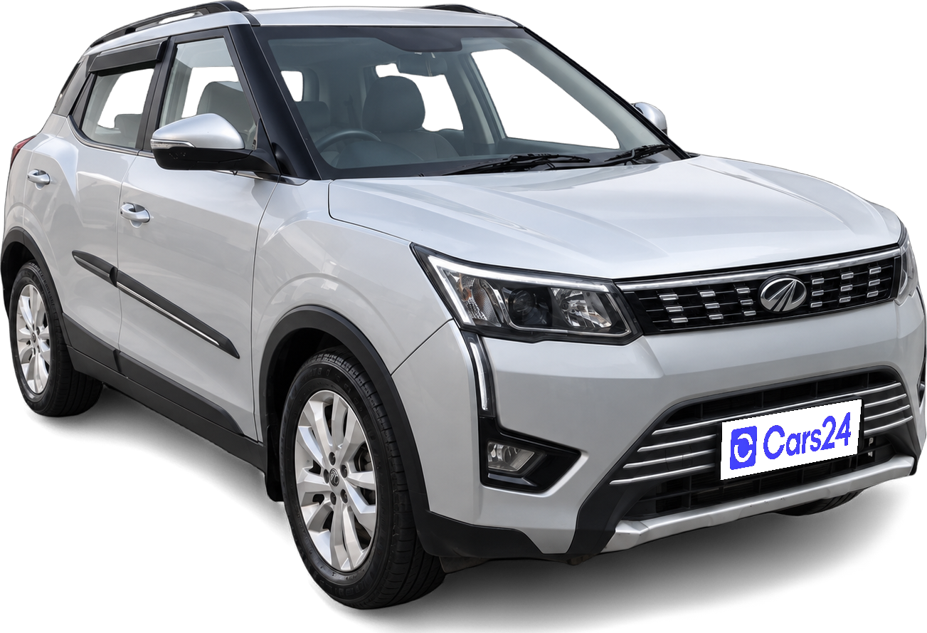 2020 Mahindra XUV300 - SUV - Petrol - Manual - ₹4.30 lakh
