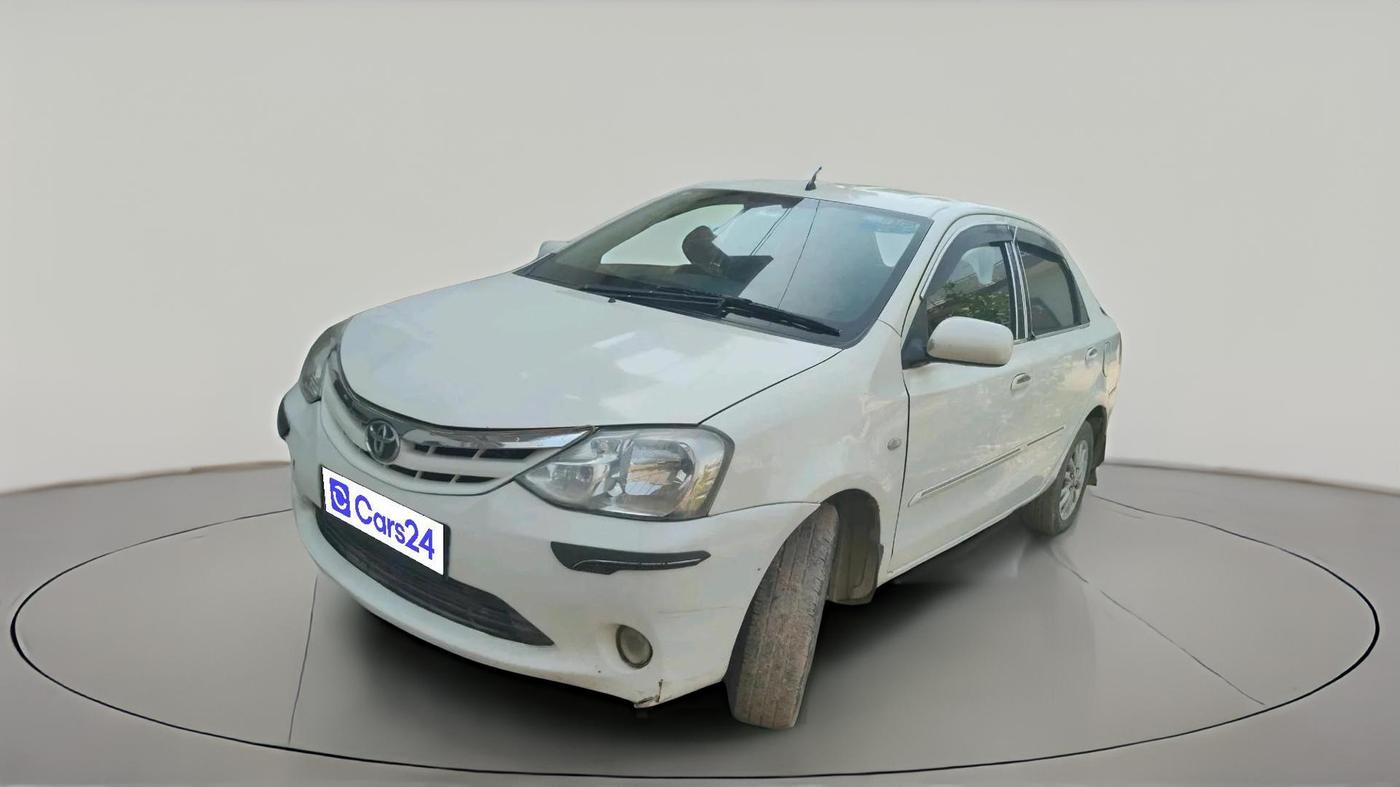 2012 Toyota Etios V, Petrol, Manual, 2,04,919 km, exterior