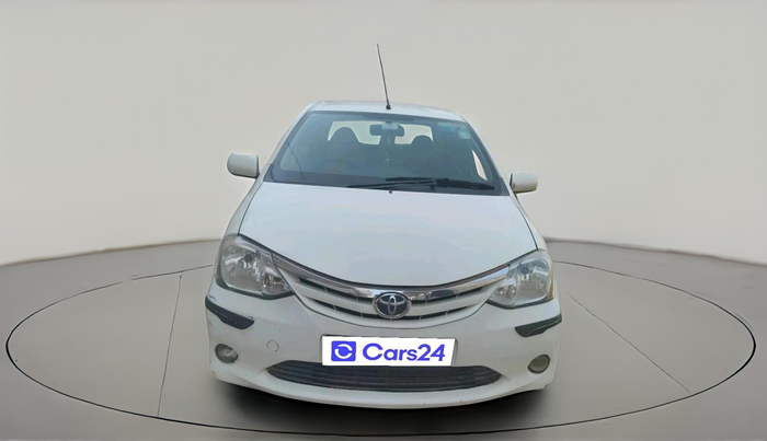 2012 Toyota Etios V, Petrol, Manual, 2,04,919 km, exterior