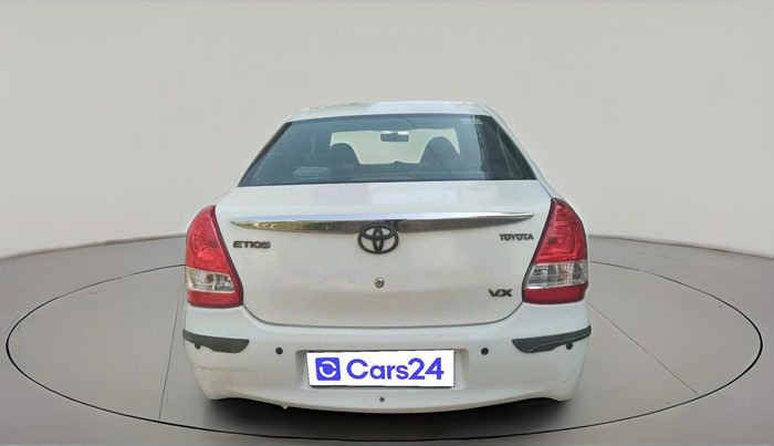 2012 Toyota Etios V, Petrol, Manual, 2,04,919 km, exterior