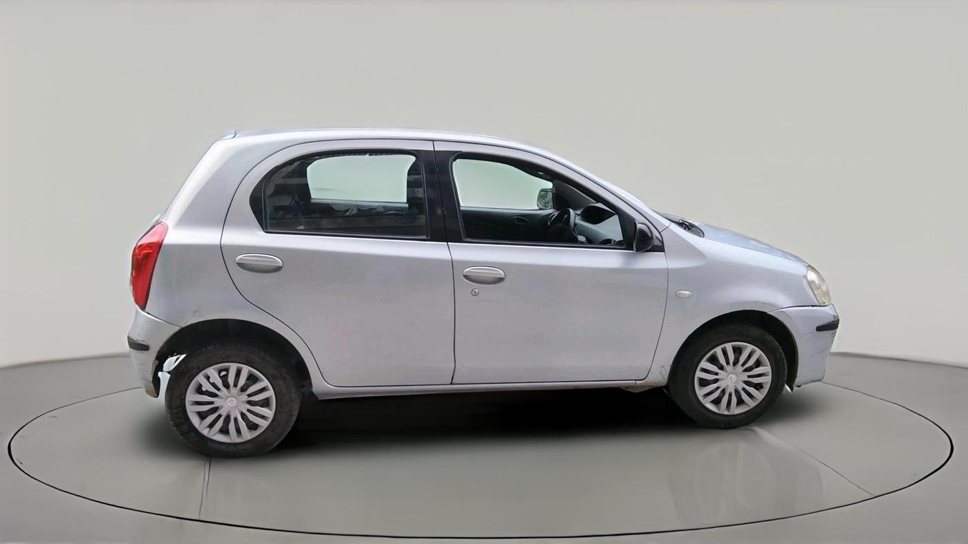 2012 Toyota Etios Liva G, Petrol, Manual, 1,39,725 km, exterior