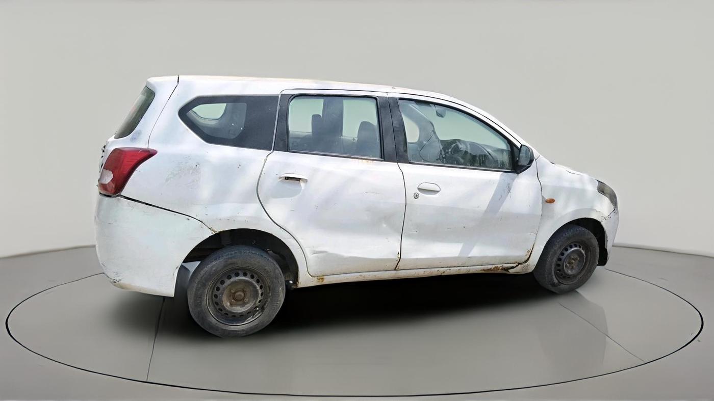 2016 Datsun Go Plus T, Petrol, Manual, 1,11,610 km, exterior