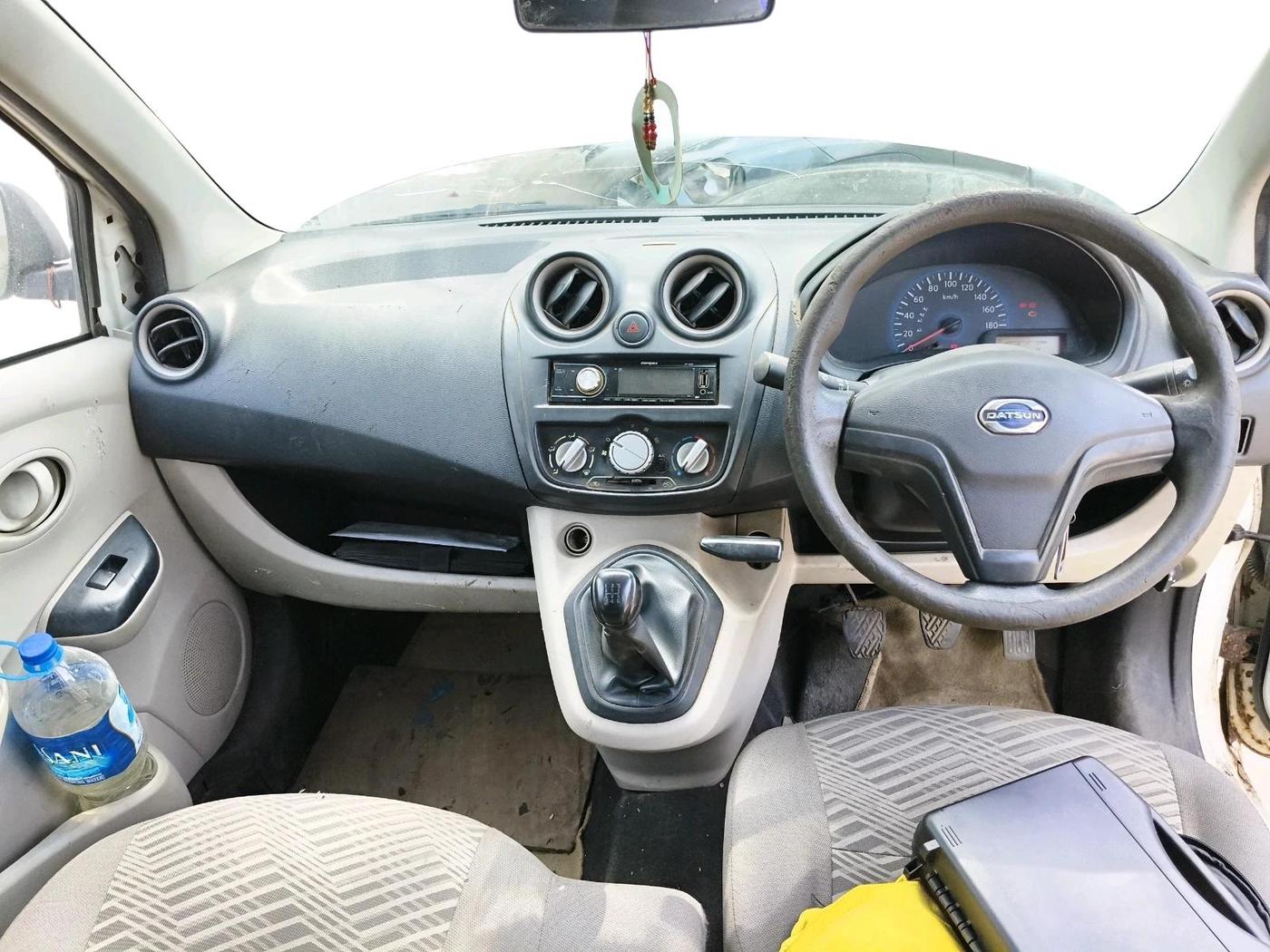 2016 Datsun Go Plus T, Petrol, Manual, 1,11,610 km, interior