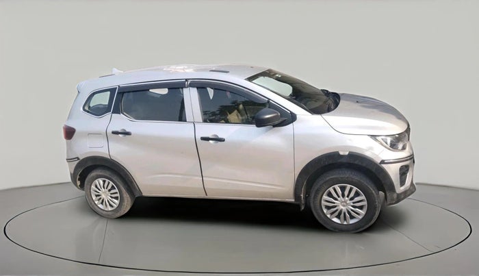 2023 Renault TRIBER RXE MT, Petrol, Manual, 76,633 km, exterior