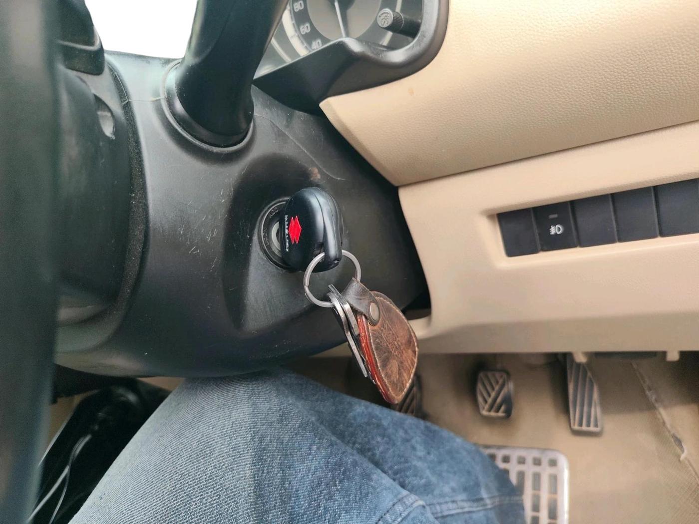2017 Maruti Dzire VDI, Diesel, Manual, 1,60,627 km, interior