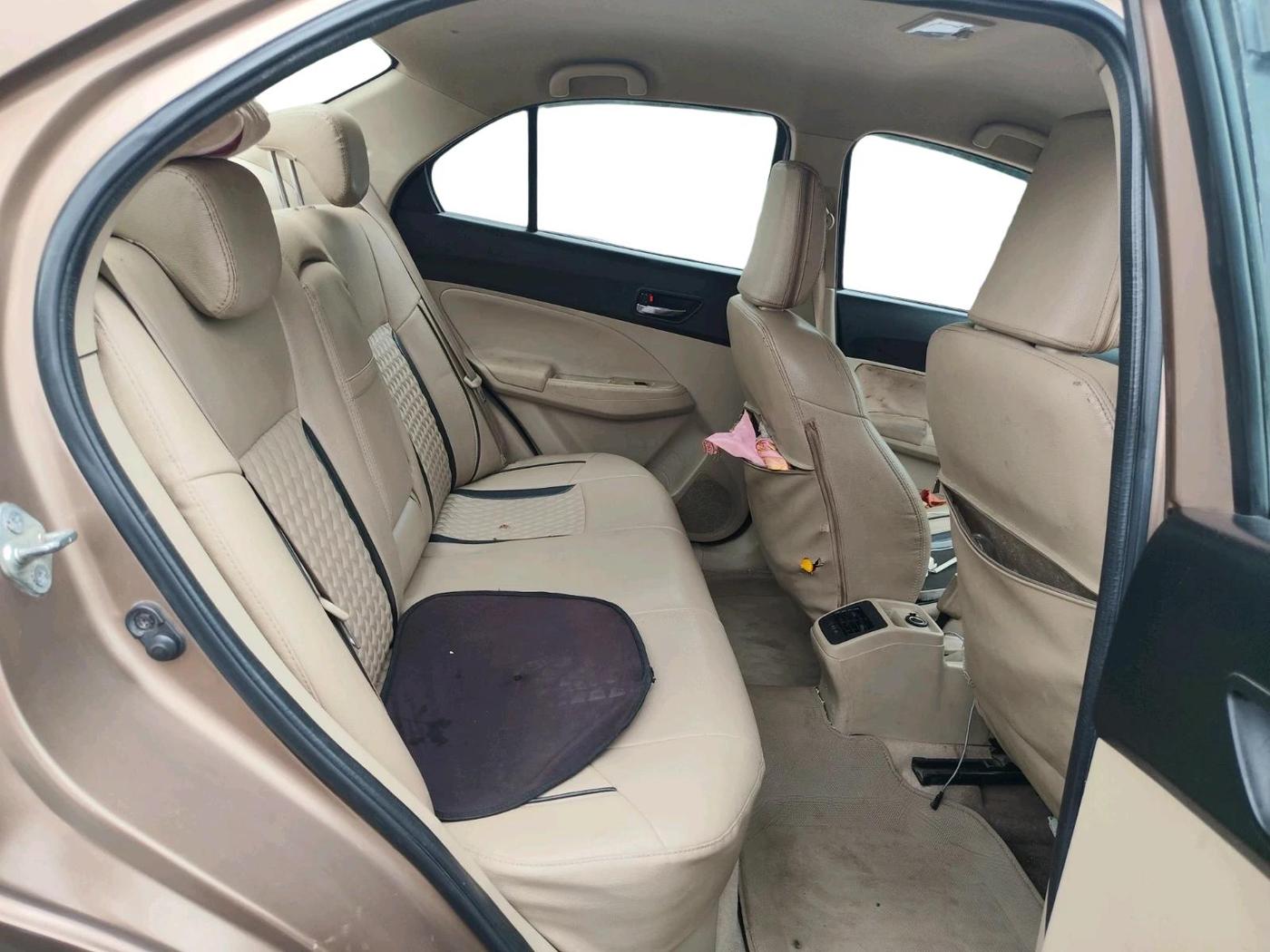 2017 Maruti Dzire VDI, Diesel, Manual, 1,60,627 km, interior