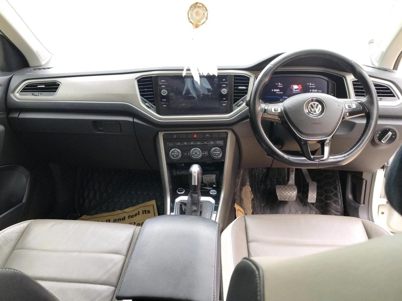 2019 Volkswagen T-ROC 1.5 TSI AT, Petrol, Automatic, 89,656 km, interior