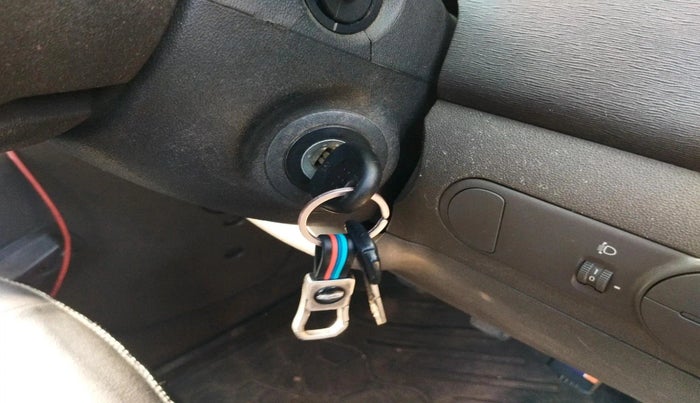 2012 Hyundai i10 ERA 1.1, Petrol, Manual, 98,437 km, interior