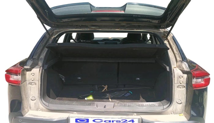 2022 Nissan MAGNITE XV PREMIUM TURBO CVT, Petrol, Automatic, 8,918 km, exterior