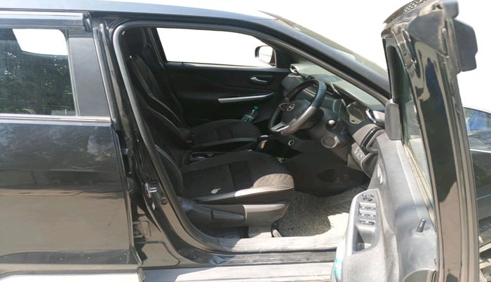 2022 Nissan MAGNITE XV PREMIUM TURBO CVT, Petrol, Automatic, 8,918 km, interior