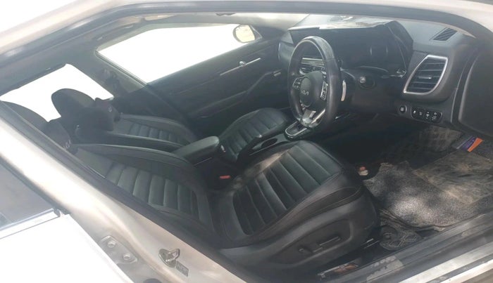 2022 KIA SELTOS GTX PLUS AT 1.5 DIESEL, Diesel, Automatic, 89,369 km, interior