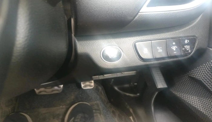 2022 KIA SELTOS GTX PLUS AT 1.5 DIESEL, Diesel, Automatic, 89,369 km, interior