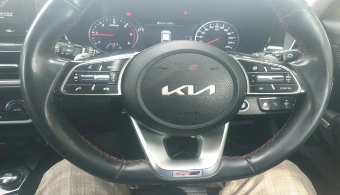 2022 KIA SELTOS GTX PLUS AT 1.5 DIESEL, Diesel, Automatic, 89,369 km, interior