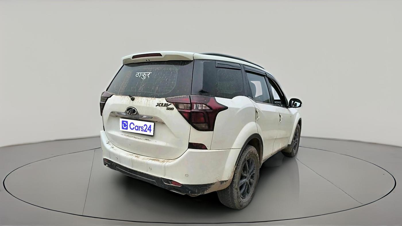 2018 Mahindra XUV500 W11, Diesel, Manual, 88,332 km, exterior